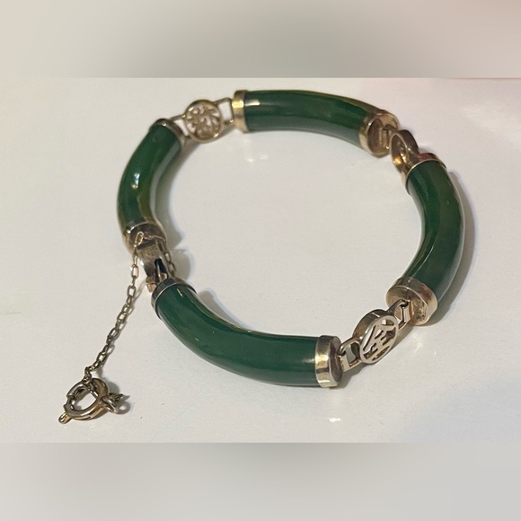 Jade and Silver Bracelet and Cross Pendant Set - Picture 3 of 8